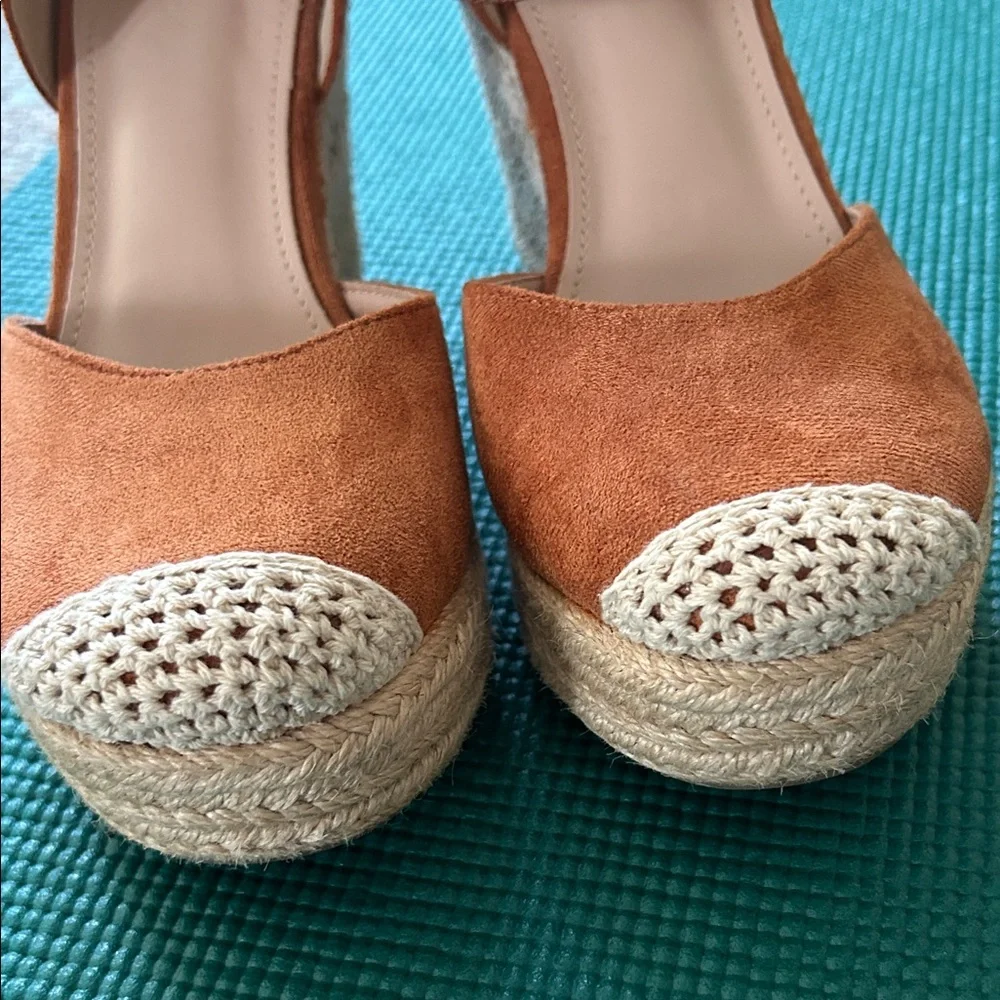 Women's Tan Espadrille Wedge Sandals